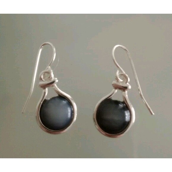 Boho Shades of Gray Earrings Fashion Drop /Dangle Women's Jewelry Silver NWT - Picture 3 of 3